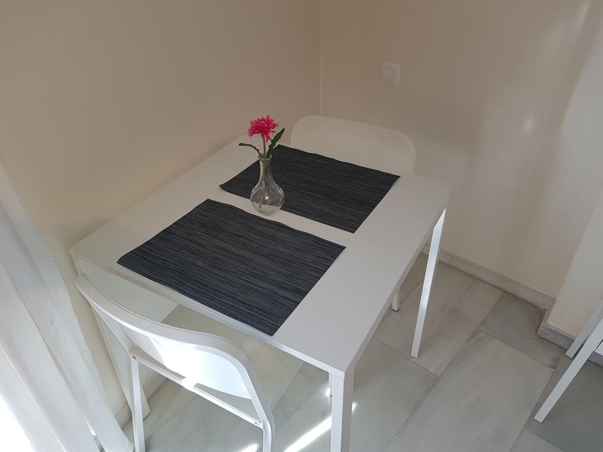 Fan Flat Eugenio (Adults Only) Apartment Malaga Luaran gambar