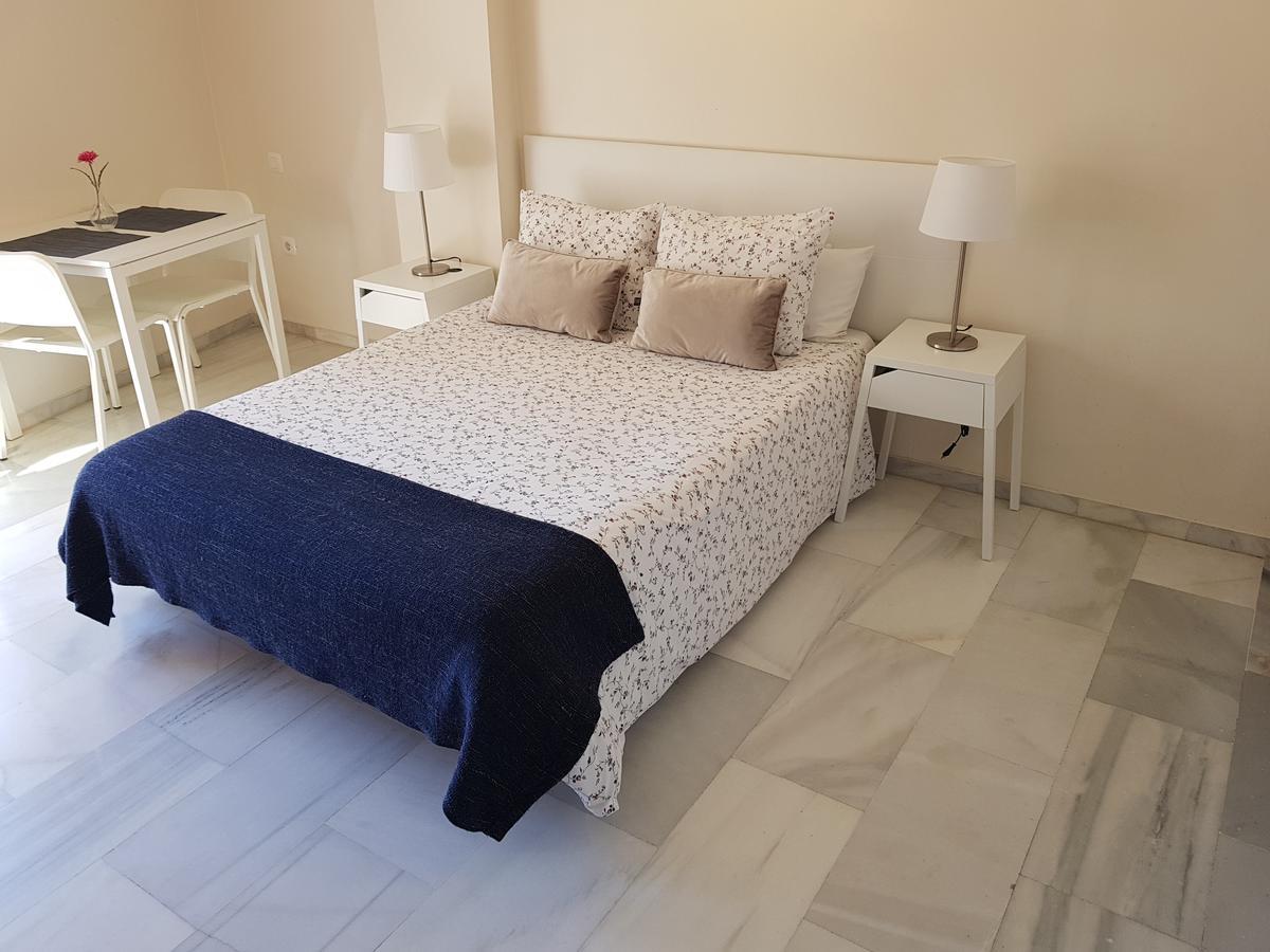 Fan Flat Eugenio (Adults Only) Apartment Malaga Luaran gambar
