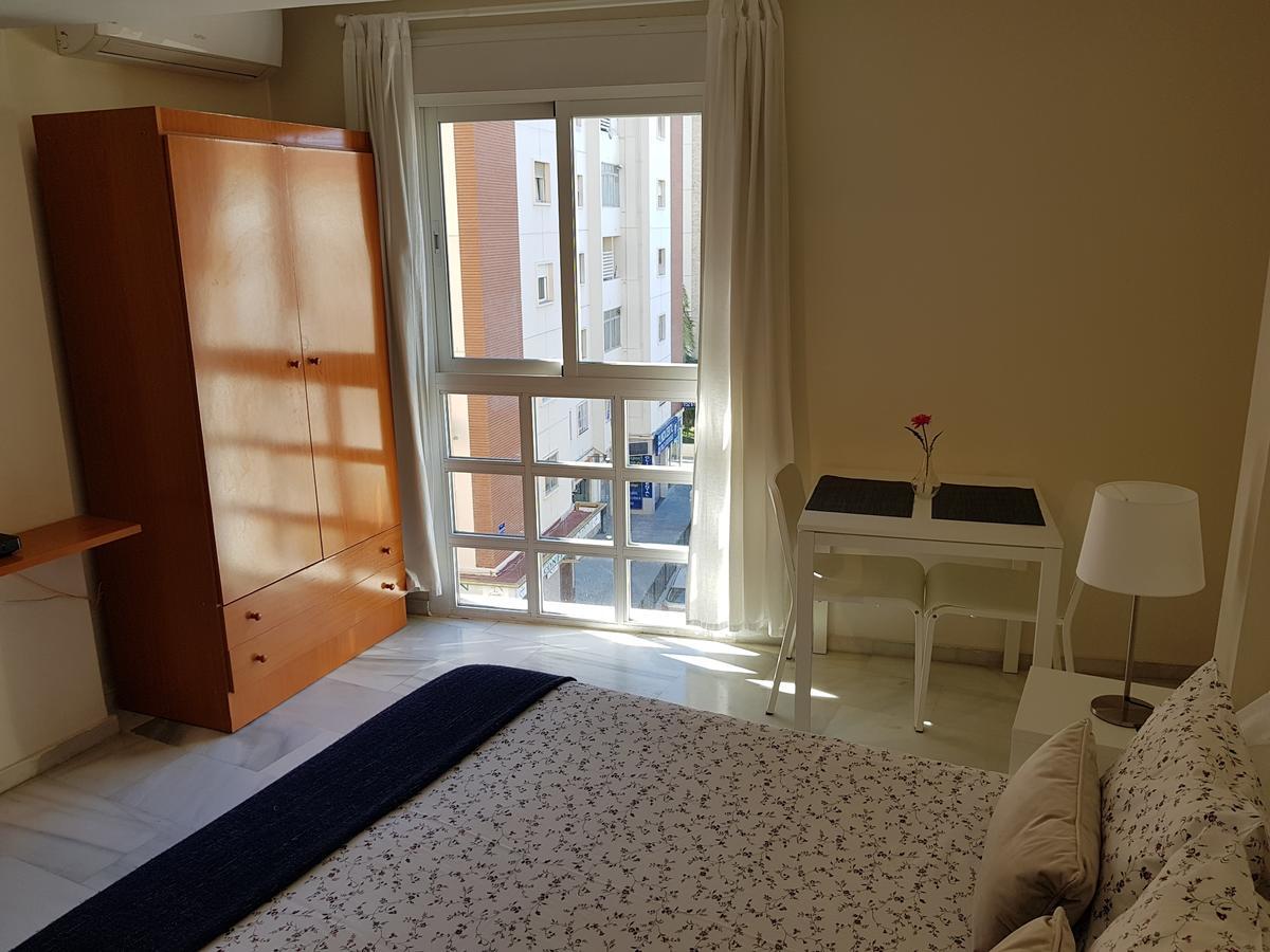 Fan Flat Eugenio (Adults Only) Apartment Malaga Luaran gambar